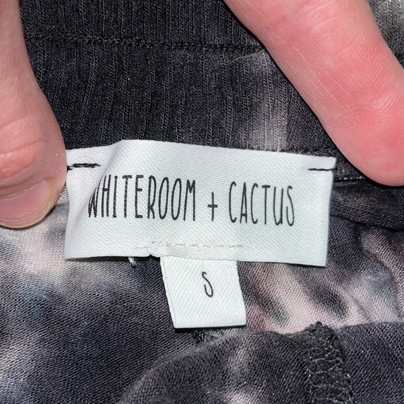Whiteroom & Cactus Black White Tie Dye Basic Knit Joggers- small - Picture 2 of 9